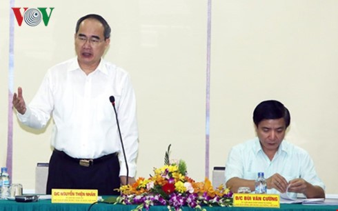 Ông Nguyễn Thiện Nhân làm việc với Tổng liên đoàn Lao động Việt Nam - ảnh 1